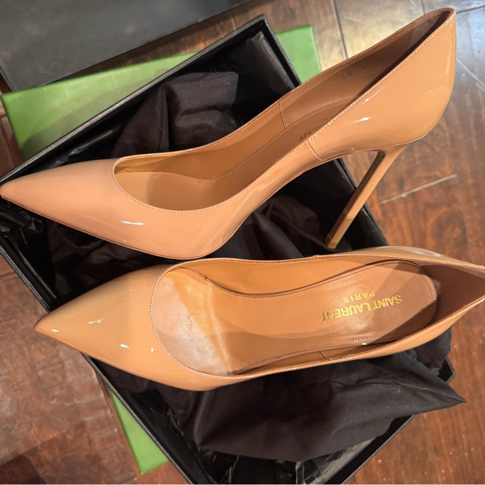 Saint Laurent Vernice pump